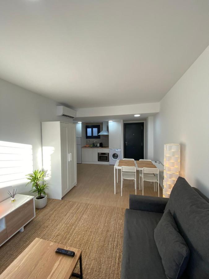 Central Apartment With Parking By Wayra Tarifa Exterior foto